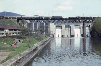 SBB Wettingen, Limmatbrücke, Kraftwerk, Kreuzung Züge, 1966