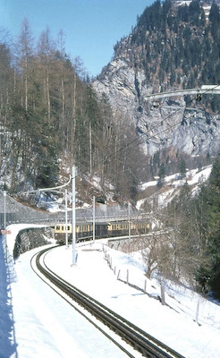 BOB, vor Lauterbrunnen, Personenzug, Aufnahme 1969