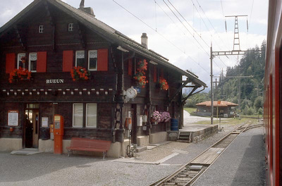 RhB Bahnhof Rueun, 2002