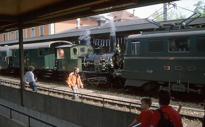 SBB, Bahnhof Wohlen, Dampflok “Beinwyl“, Ae 6/6-Kantonslok, Aufnahme 1997