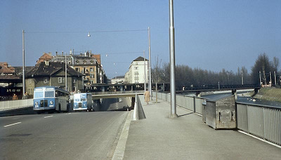 SiTB, Zürich Bahnhof Giesshübel, Pendelzug BFe 4/4 91 mit Bt 4 51 im der alten Farbe, Sihl, Aufnahme 1957