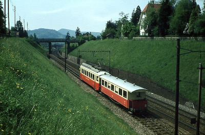 WB, Liestal Süd-Ost, Personenzug mit BFe 4/4 (Serie 1-3) entlang der SBB-Strecke, Aufnahme 1965