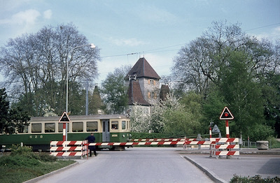 SZB, Jegenstorf mit Schloss, Pendelzug, Aufnahme 1969